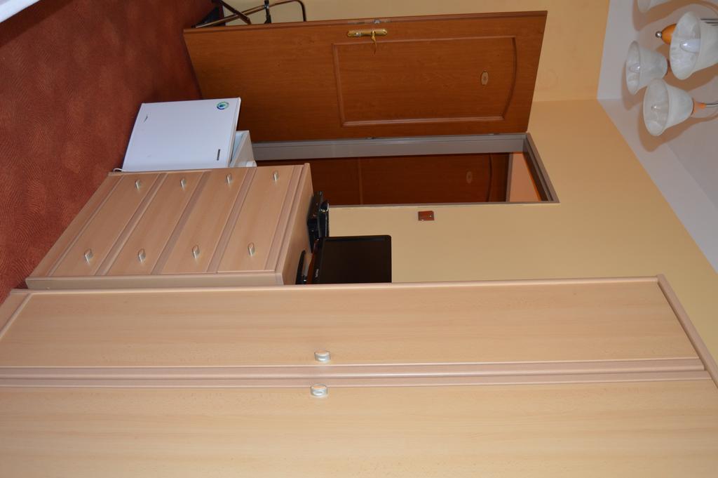 Hotel Paradise Ostrava Ruang foto